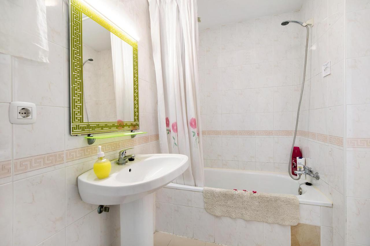 Las Bodegas Apartment Jerez de la Frontera Luaran gambar